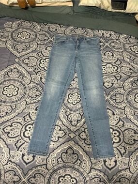 Universal Thread Light Blue Women's Skinny Jeans